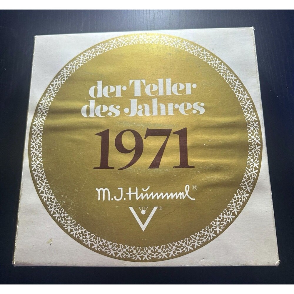 VINTAGE M.J. Hummel Der Teller Des Jahres 1971 - 100th Anniversary plate- 1st ed